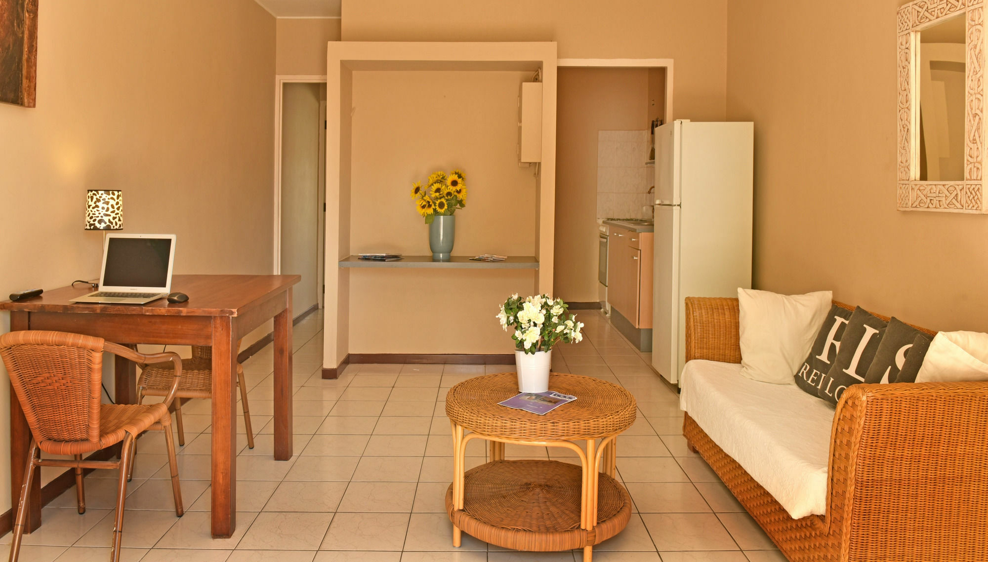 Pega Pega Apartments Oranjestad Buitenkant foto